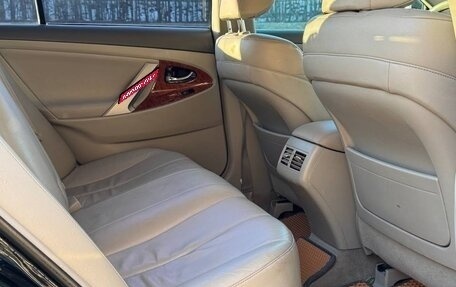 Toyota Camry, 2010 год, 1 350 000 рублей, 10 фотография