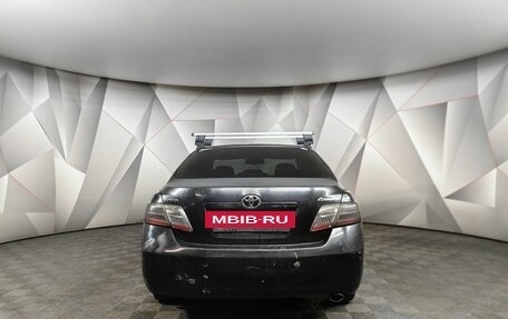 Toyota Camry, 2010 год, 619 000 рублей, 8 фотография