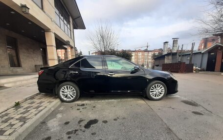 Toyota Camry, 2016 год, 1 780 000 рублей, 3 фотография
