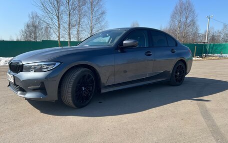 BMW 3 серия, 2020 год, 3 410 000 рублей, 2 фотография