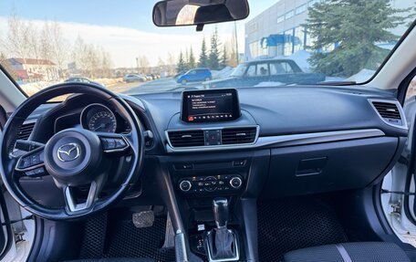 Mazda 3, 2017 год, 1 450 000 рублей, 12 фотография