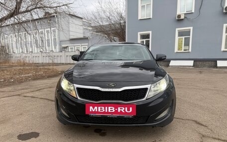 KIA K5 I рестайлинг, 2011 год, 1 000 000 рублей, 2 фотография