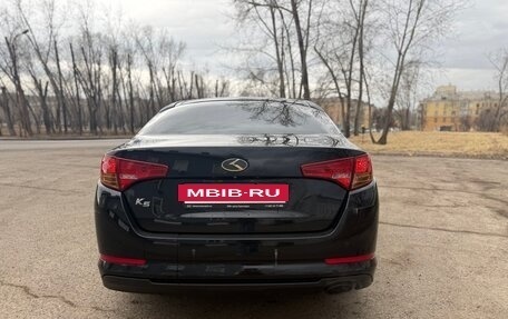 KIA K5 I рестайлинг, 2011 год, 1 000 000 рублей, 5 фотография