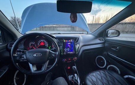 KIA Rio III рестайлинг, 2012 год, 900 000 рублей, 12 фотография
