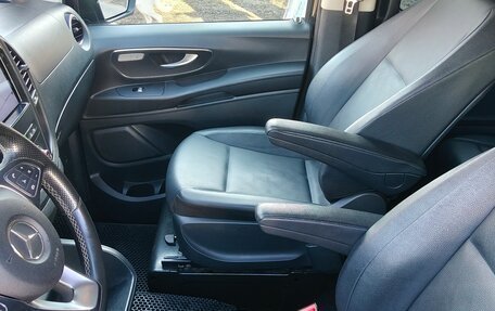 Mercedes-Benz Vito, 2016 год, 2 990 000 рублей, 18 фотография