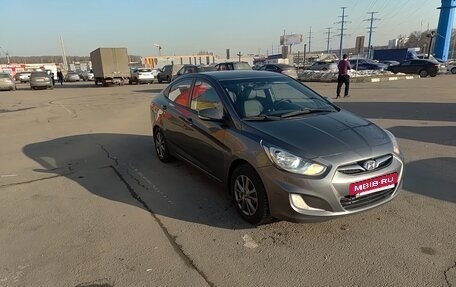Hyundai Solaris II рестайлинг, 2012 год, 850 000 рублей, 2 фотография