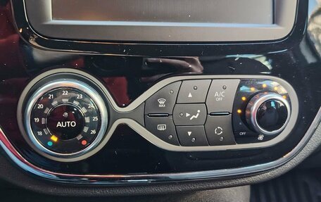 Renault Kaptur I рестайлинг, 2019 год, 1 800 000 рублей, 12 фотография