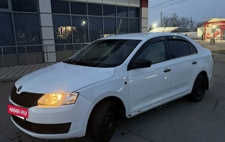 Skoda Rapid I, 2015 год, 670 000 рублей, 2 фотография