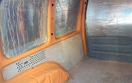 Volkswagen Caddy III рестайлинг, 2006 год, 600 000 рублей, 5 фотография