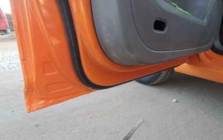 Volkswagen Caddy III рестайлинг, 2006 год, 600 000 рублей, 10 фотография