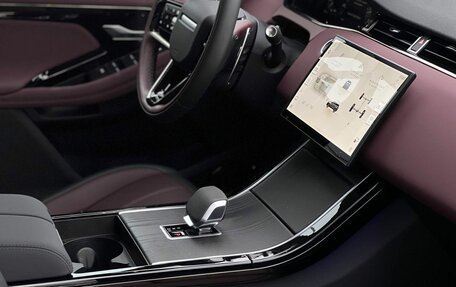 Land Rover Range Rover Evoque II, 2025 год, 5 990 000 рублей, 24 фотография