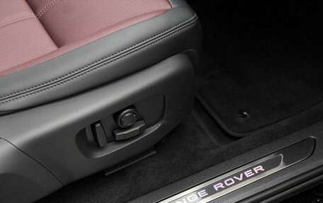 Land Rover Range Rover Evoque II, 2025 год, 5 990 000 рублей, 30 фотография