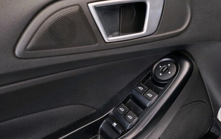 Ford Fiesta, 2015 год, 849 000 рублей, 15 фотография