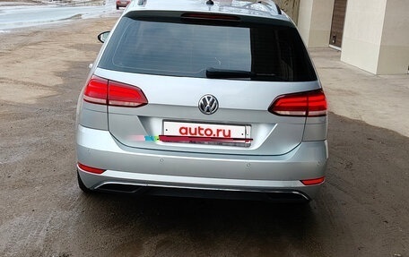 Volkswagen Golf VII, 2018 год, 1 560 000 рублей, 7 фотография