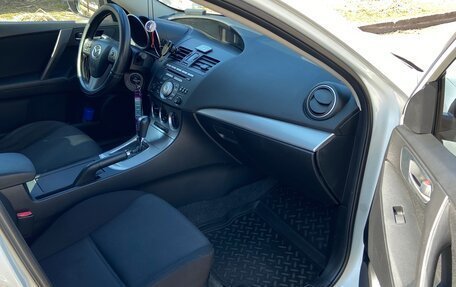 Mazda 3, 2010 год, 1 300 000 рублей, 13 фотография