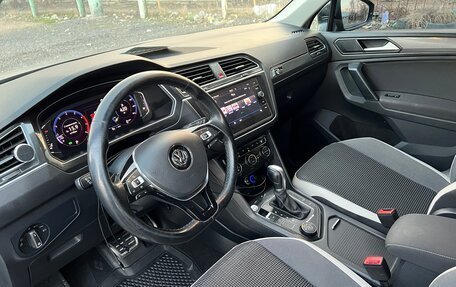 Volkswagen Tiguan II, 2019 год, 2 680 000 рублей, 10 фотография