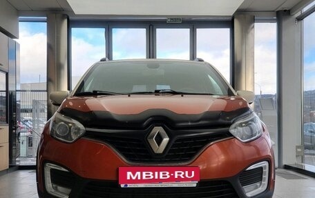 Renault Kaptur I рестайлинг, 2017 год, 1 420 000 рублей, 2 фотография