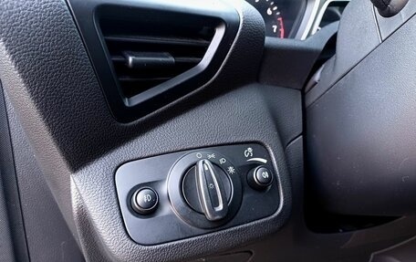 Ford Kuga III, 2018 год, 1 749 000 рублей, 19 фотография