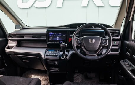 Honda Stepwgn IV, 2020 год, 2 700 000 рублей, 9 фотография
