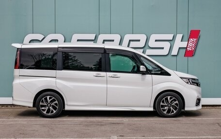 Honda Stepwgn IV, 2020 год, 2 700 000 рублей, 5 фотография
