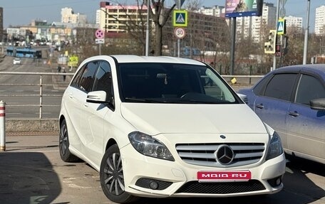 Mercedes-Benz B-Класс, 2012 год, 1 100 000 рублей, 1 фотография