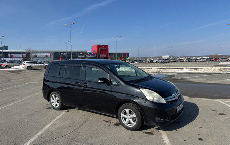 Toyota ISis I, 2009 год, 1 102 000 рублей, 1 фотография