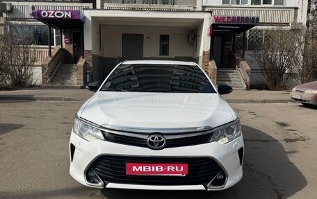 Toyota Camry, 2016 год, 1 830 000 рублей, 1 фотография