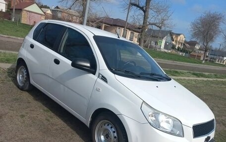 Chevrolet Aveo III, 2010 год, 500 000 рублей, 4 фотография