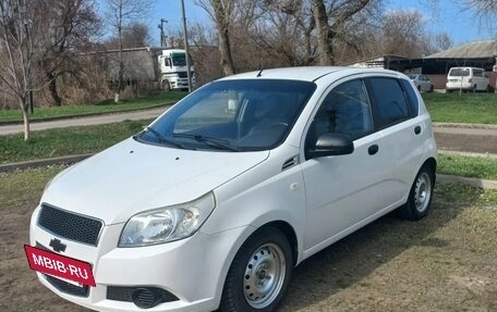 Chevrolet Aveo III, 2010 год, 500 000 рублей, 3 фотография