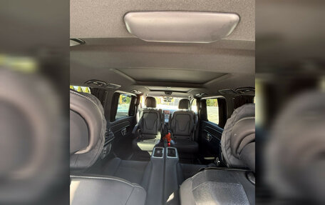 Mercedes-Benz V-Класс, 2024 год, 18 000 000 рублей, 11 фотография