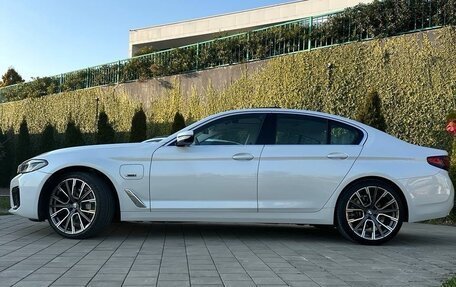 BMW 5 серия, 2021 год, 5 000 000 рублей, 6 фотография