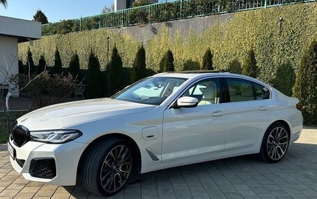 BMW 5 серия, 2021 год, 5 000 000 рублей, 8 фотография