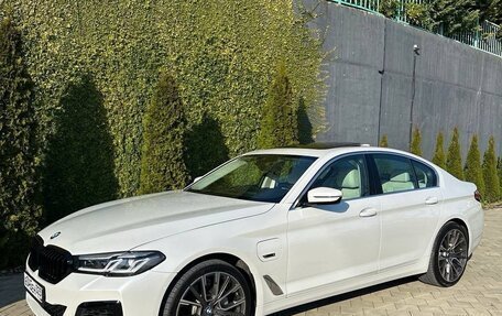 BMW 5 серия, 2021 год, 5 000 000 рублей, 16 фотография