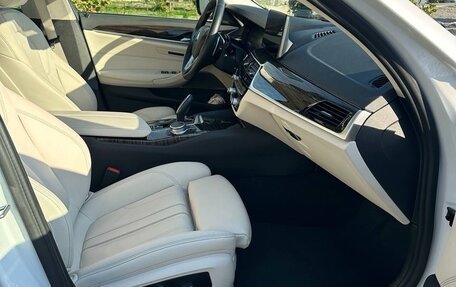 BMW 5 серия, 2021 год, 5 000 000 рублей, 13 фотография