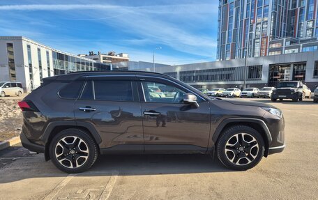 Toyota RAV4, 2020 год, 3 850 000 рублей, 22 фотография