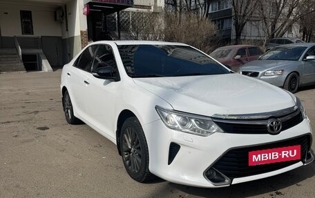 Toyota Camry, 2016 год, 1 830 000 рублей, 2 фотография