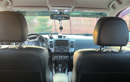 Mitsubishi Outlander III рестайлинг 3, 2012 год, 1 000 000 рублей, 11 фотография