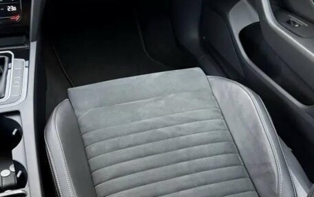 Volkswagen Passat B8 рестайлинг, 2022 год, 2 300 000 рублей, 9 фотография