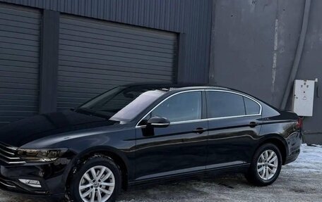 Volkswagen Passat B8 рестайлинг, 2022 год, 2 300 000 рублей, 3 фотография