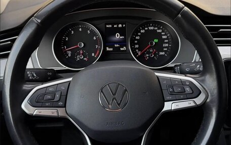 Volkswagen Passat B8 рестайлинг, 2022 год, 2 300 000 рублей, 8 фотография