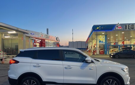 Geely Atlas, 2023 год, 2 000 000 рублей, 3 фотография