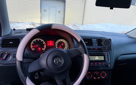 Volkswagen Polo VI (EU Market), 2013 год, 850 000 рублей, 7 фотография