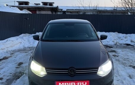 Volkswagen Polo VI (EU Market), 2013 год, 850 000 рублей, 11 фотография