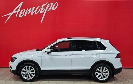 Volkswagen Tiguan II, 2018 год, 2 450 000 рублей, 2 фотография