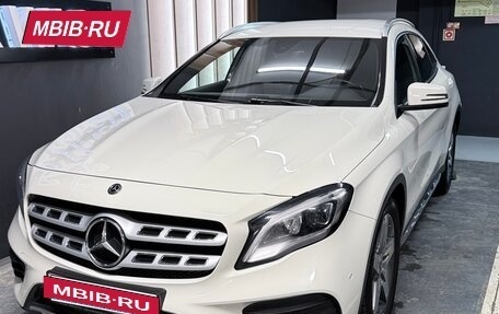 Mercedes-Benz GLA, 2017 год, 2 800 000 рублей, 2 фотография