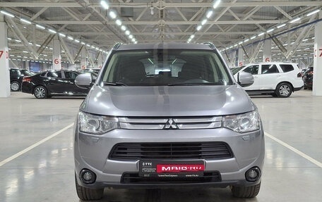 Mitsubishi Outlander III рестайлинг 3, 2012 год, 1 420 000 рублей, 2 фотография