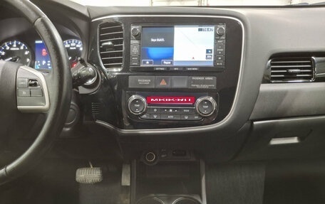 Mitsubishi Outlander III рестайлинг 3, 2012 год, 1 420 000 рублей, 18 фотография