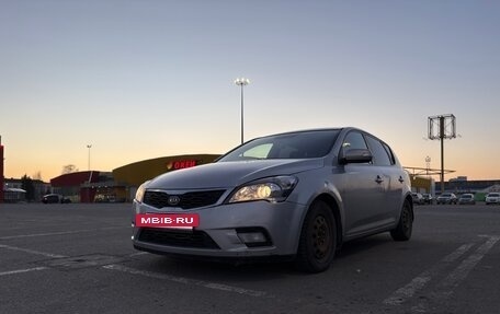 KIA cee'd I рестайлинг, 2010 год, 570 000 рублей, 3 фотография