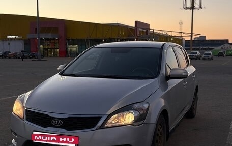 KIA cee'd I рестайлинг, 2010 год, 570 000 рублей, 11 фотография