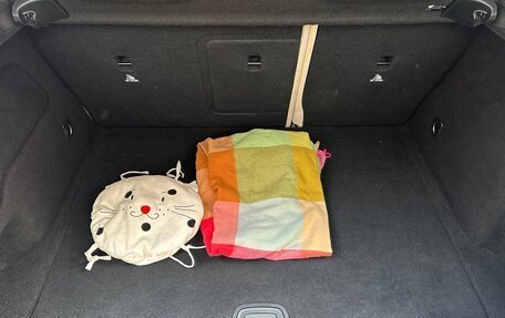 Mercedes-Benz GLA, 2014 год, 1 600 000 рублей, 9 фотография